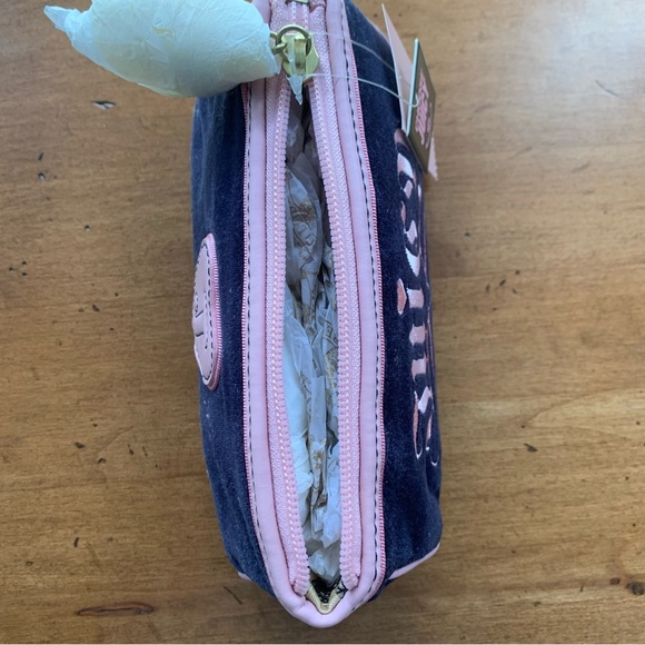 Retro Juicy Couture Pam & Gela Pink and Navy Velour Make Up Cosmetic Bag Case - Picture 6 of 6